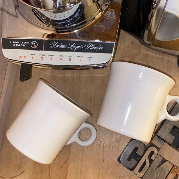 ☕️HOMER LAUGHLIN CHINA CO. ‘Fiesta’ Java Mugs in White - Picture 7 of 8